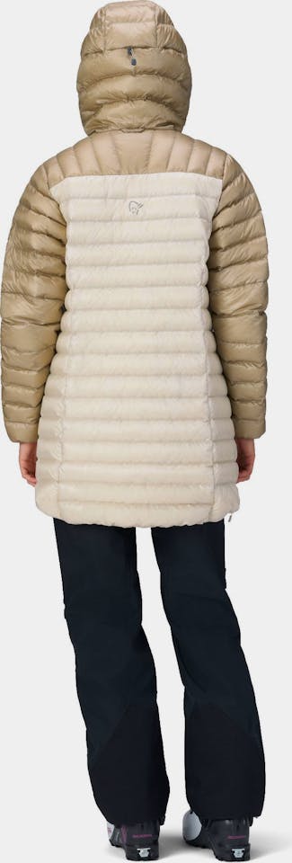 Norrøna Women's Lofoten Down800 Anorak Oatmeal 03