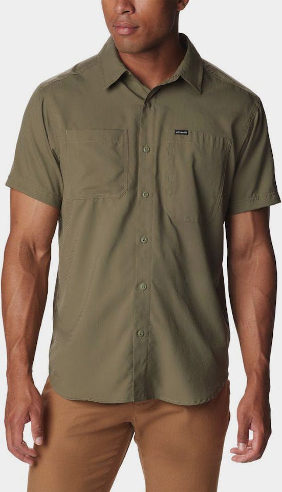 Columbia Men's Silver Ridge Utility Lite Short Sleeve Tummanvihreä 01