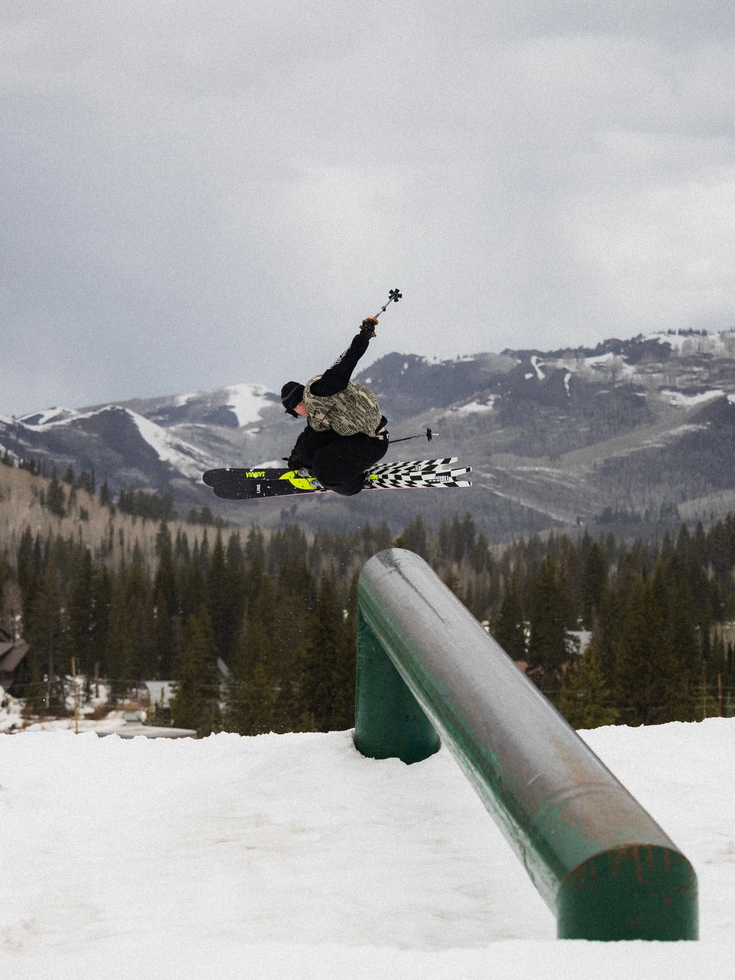 Line Sakana 25/26  06