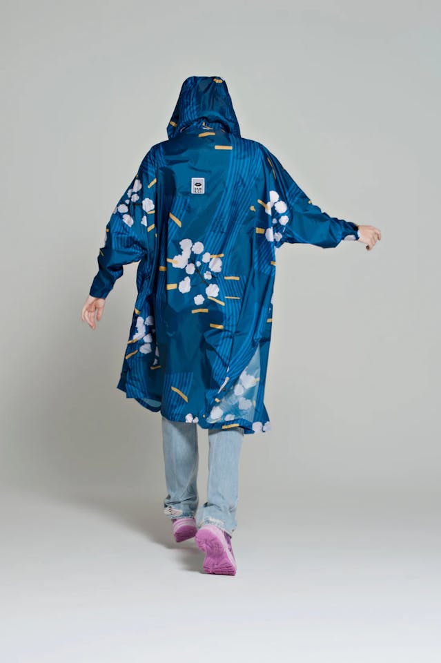 Rainkiss Poncho Japanese Blossom  04