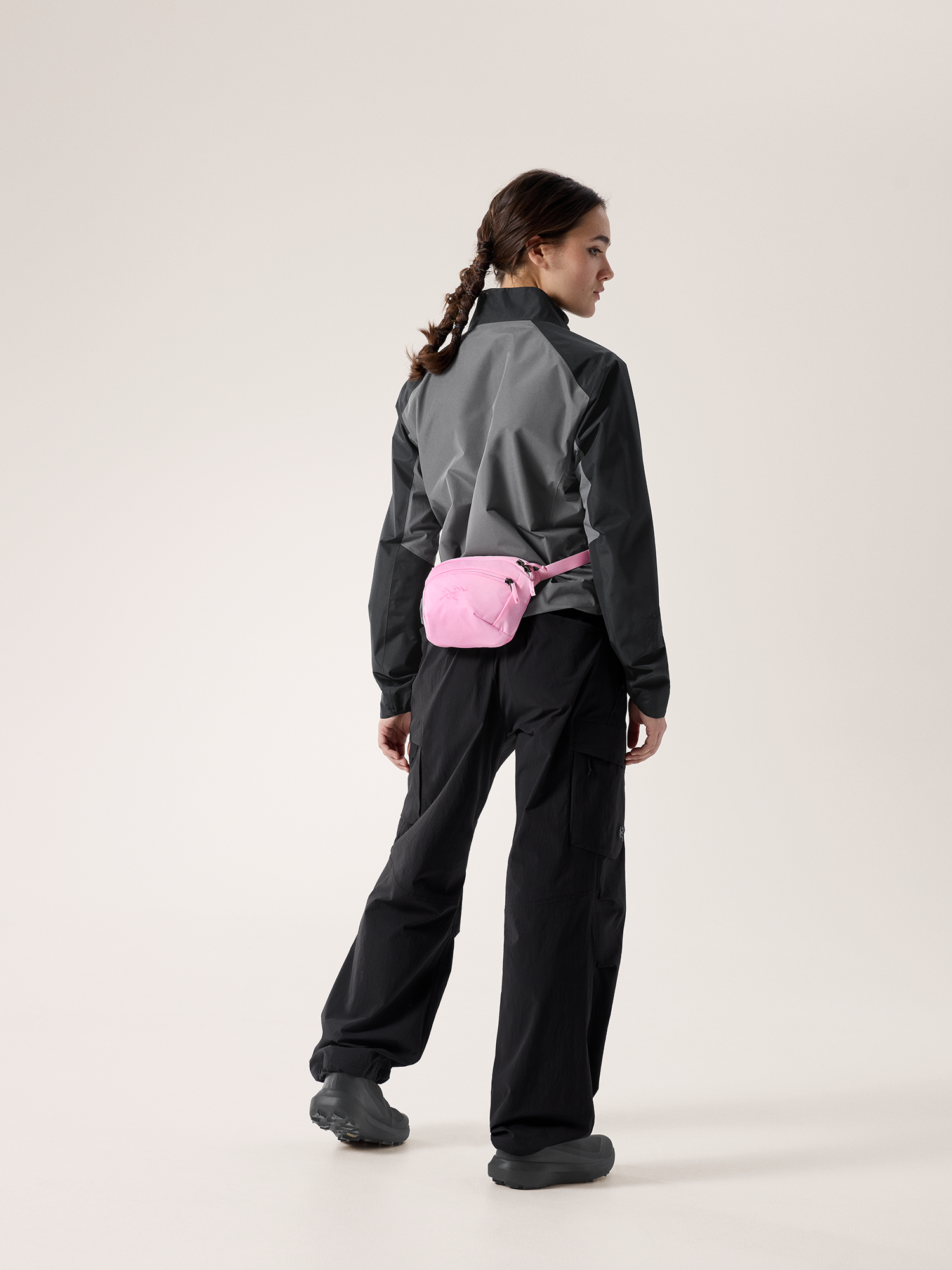 Arc'teryx Mantis 2 Pineberry 06