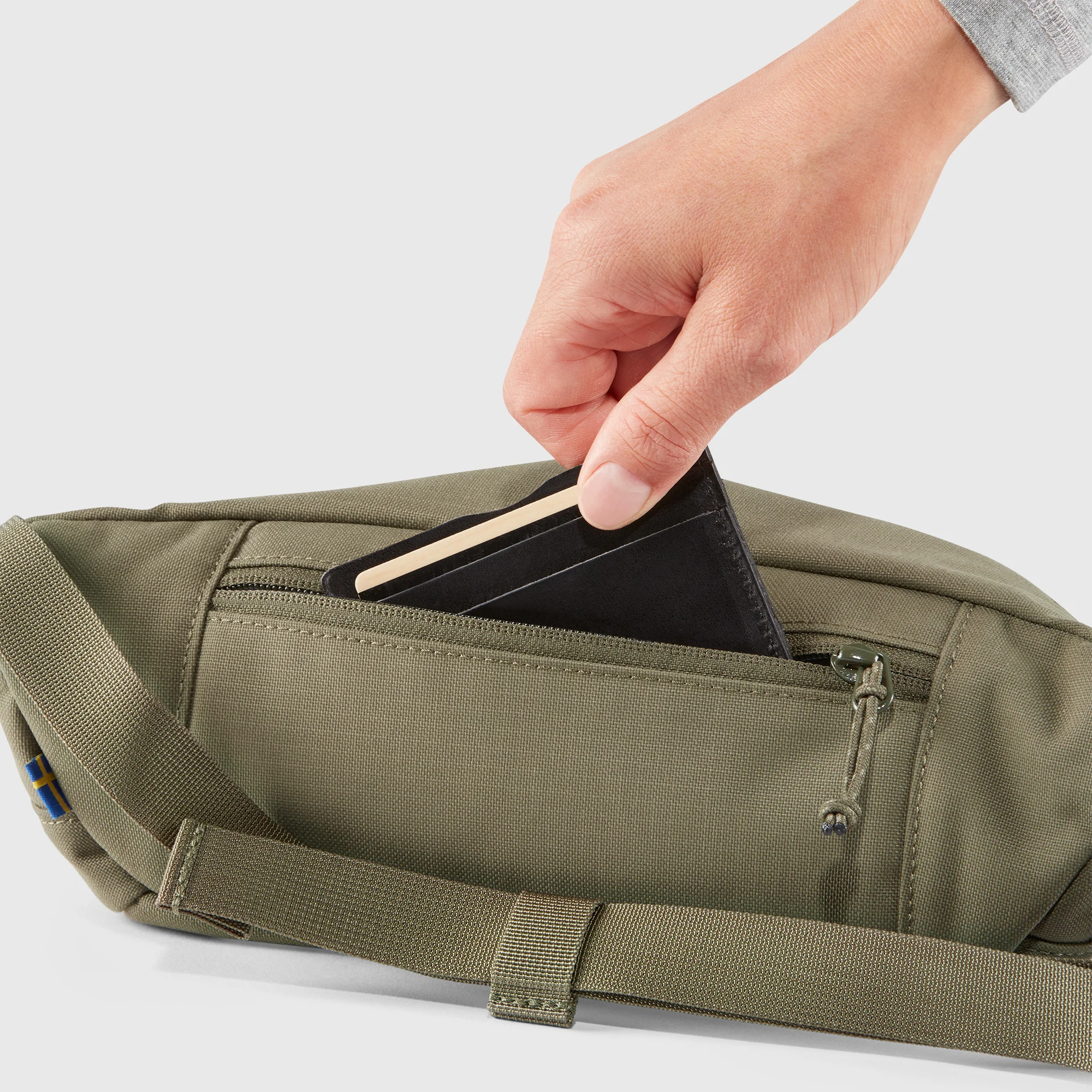 Fjällräven Ulvö Hip Pack Medium Red Gold 08