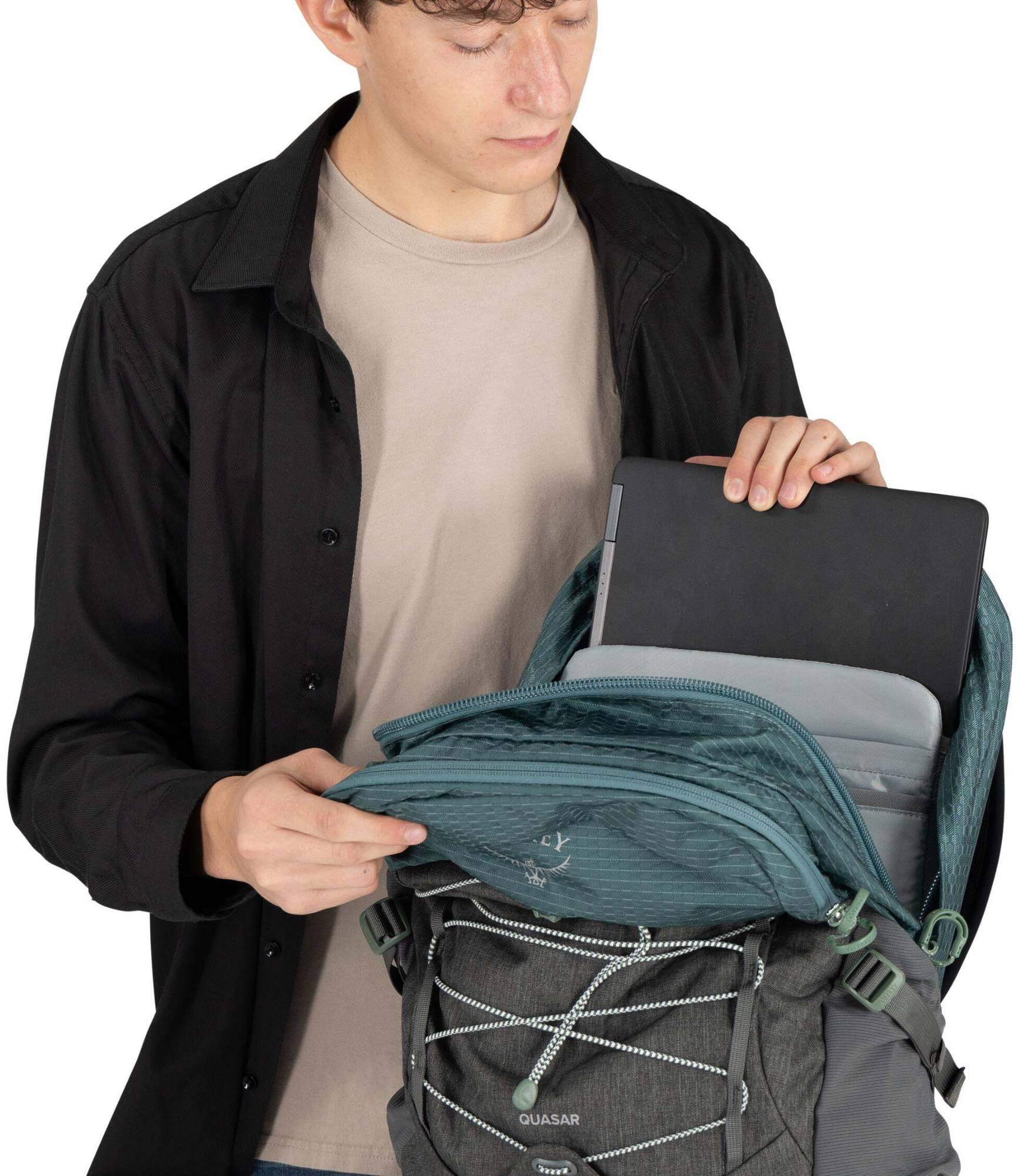 Osprey Quasar Black 07