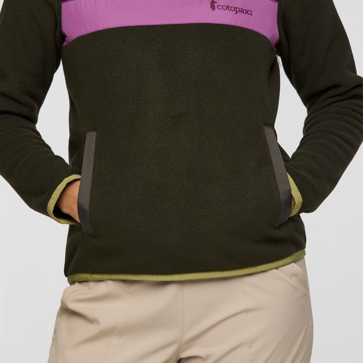 Cotopaxi Women's Teca Fleece Pullover Deep Dark Woods 04