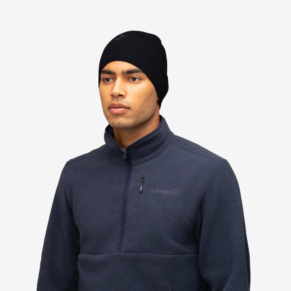 Norrøna 29 Light Merino Beanie Caviar 05