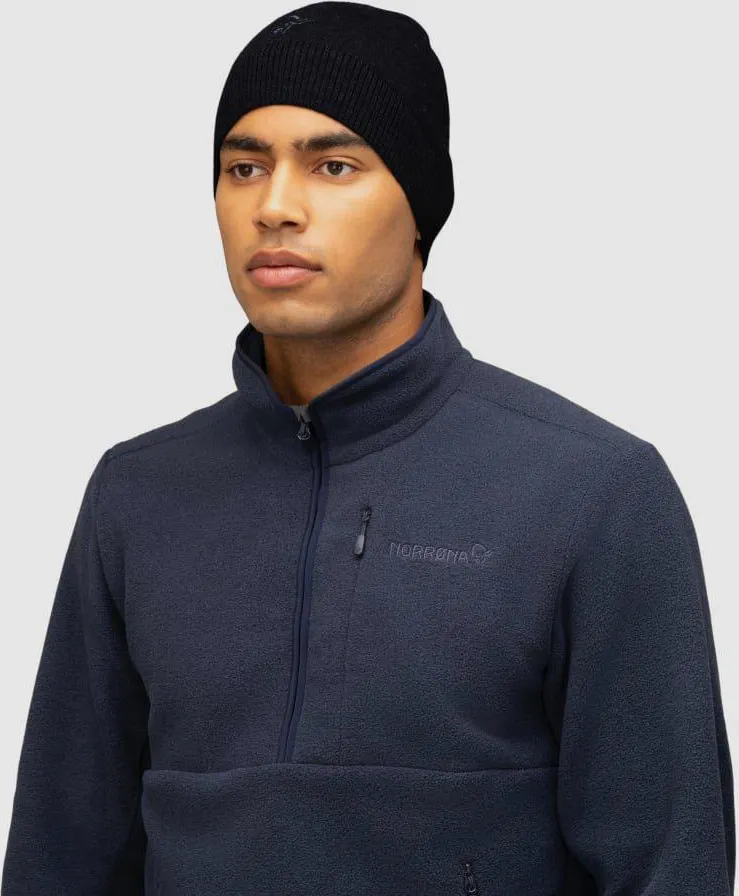Norrøna 29 Light Merino Beanie Caviar 05