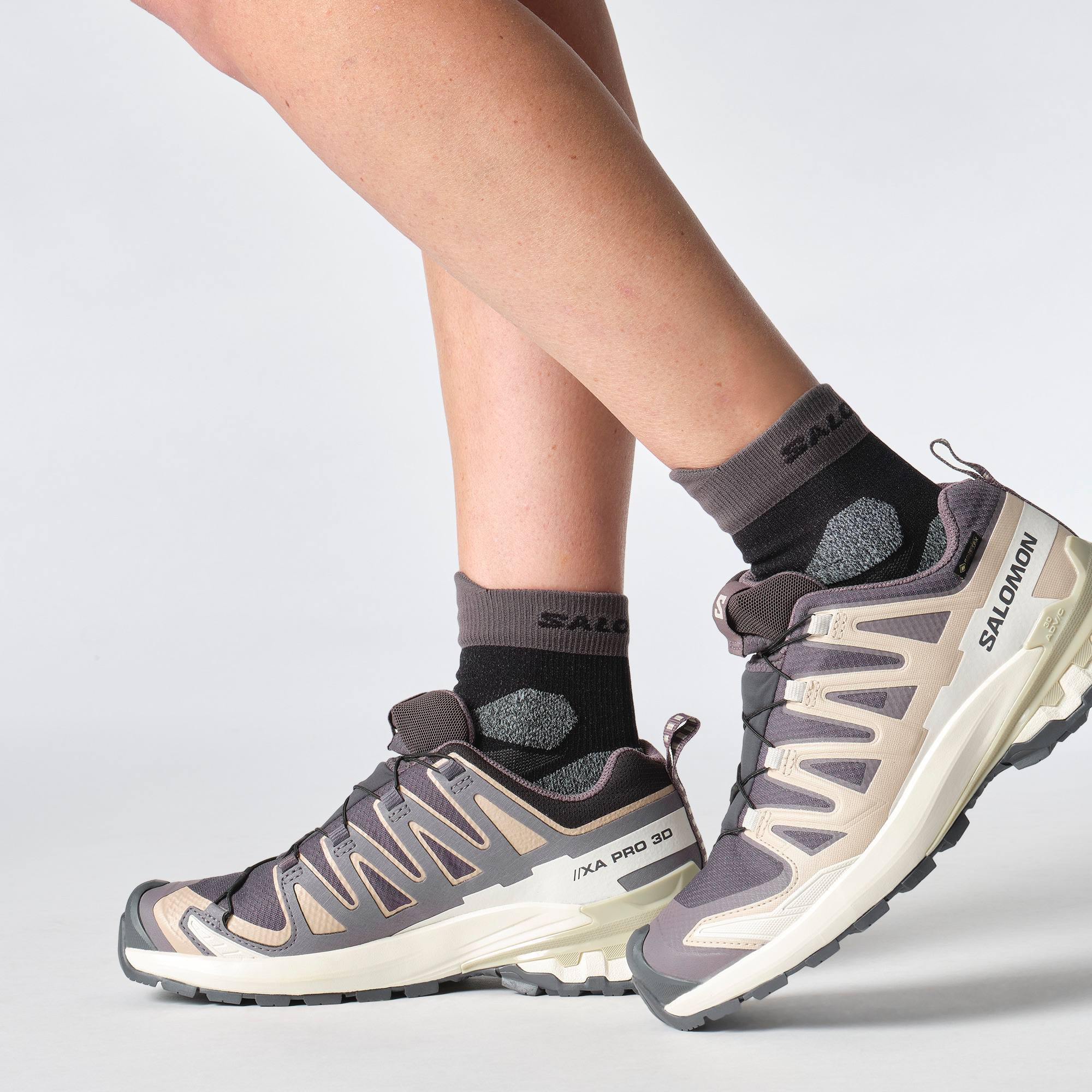 Salomon Women's Xa Pro 3d V9 GTX Nine Iron/Oxford Tan/Alfalfa 02