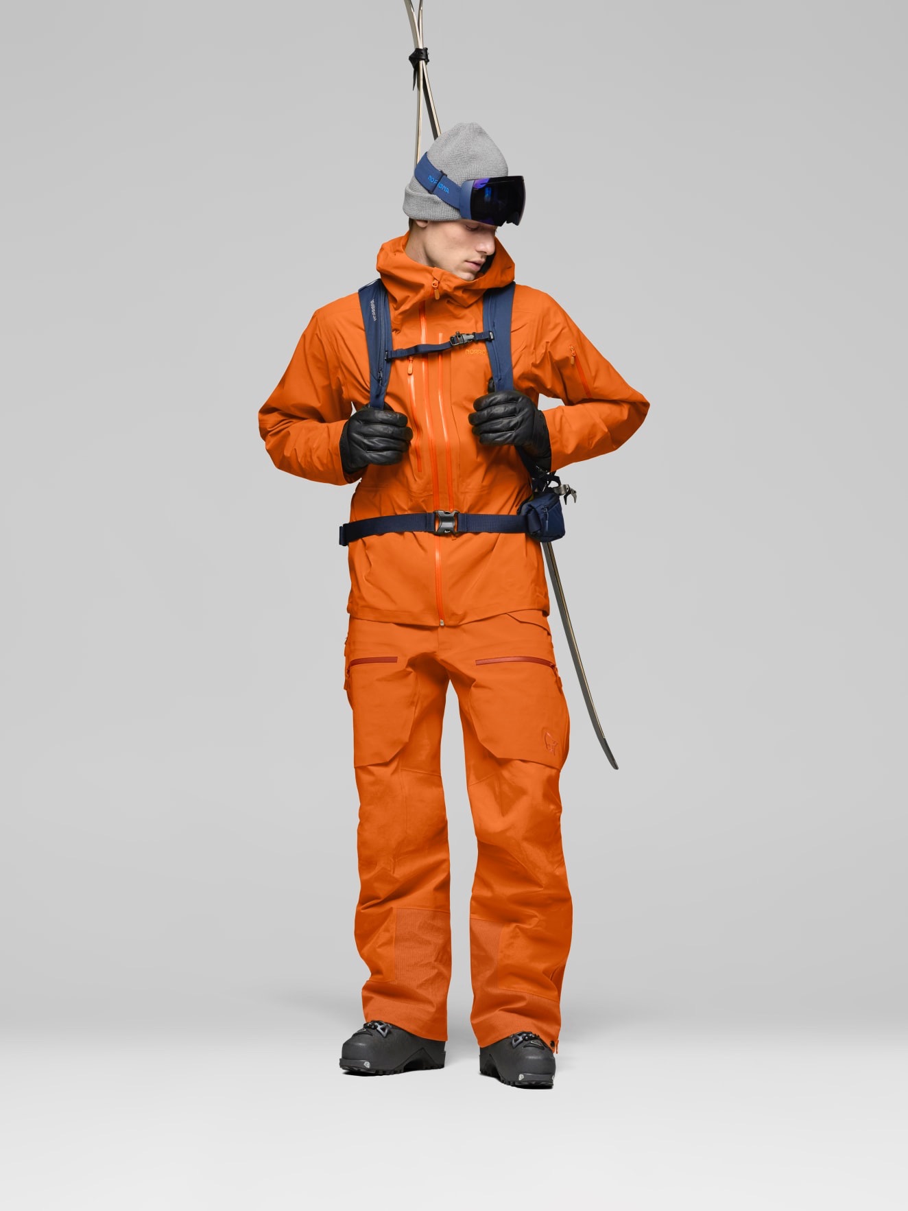 Norrøna Men's Lofoten GTX Pro Jacket Gold Flame 08