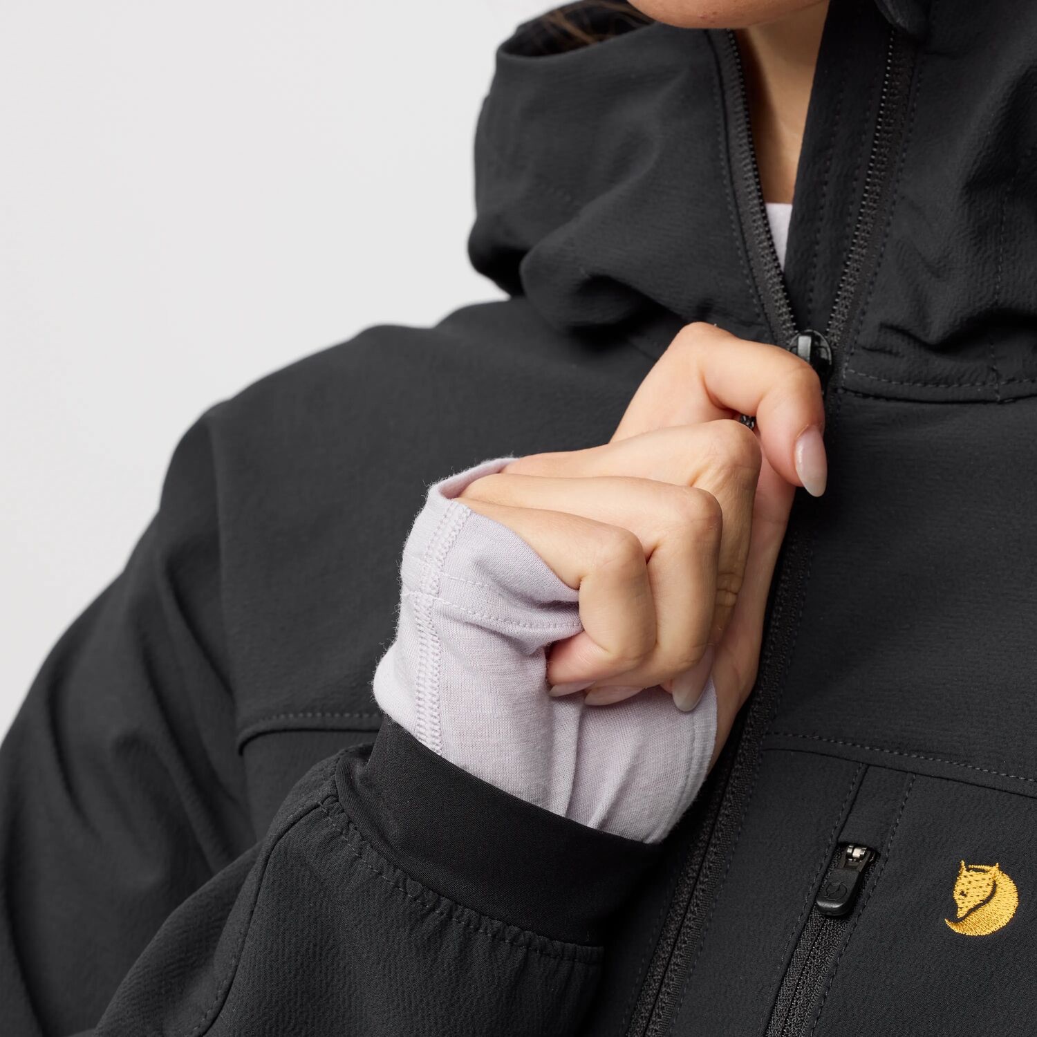 Fjällräven Women's Bergtagen Stretch Jacket Black 15