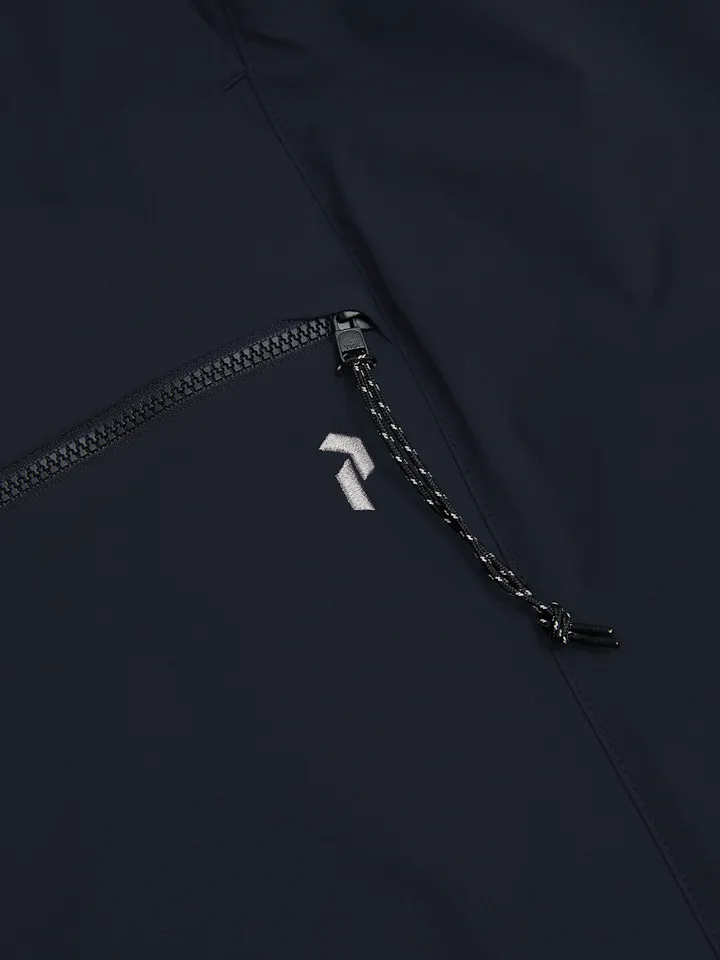 Peak Performance Women's Outdoor Cargo Pant Musta 03