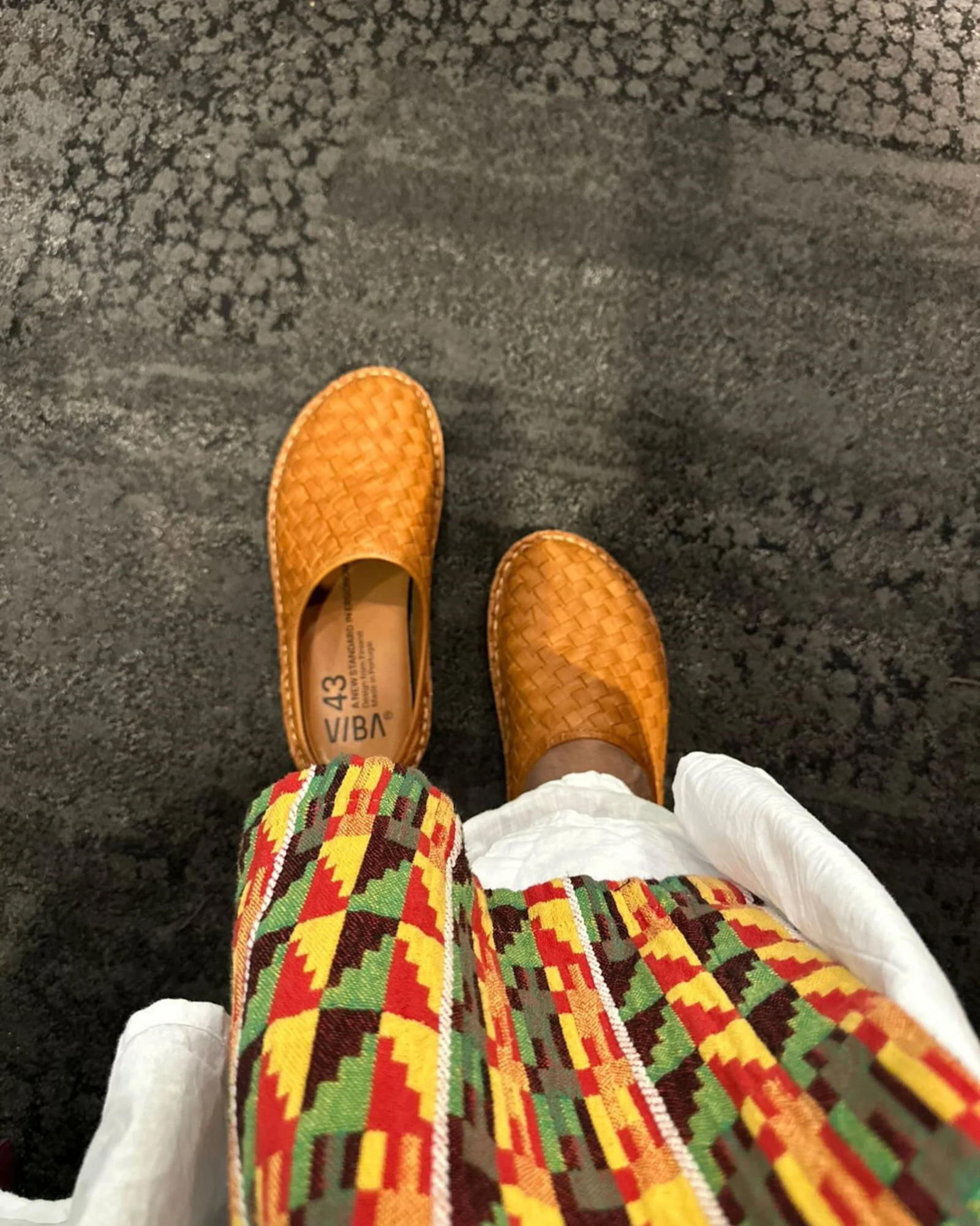 VIBAe Roma Woven Leather Cognac 09