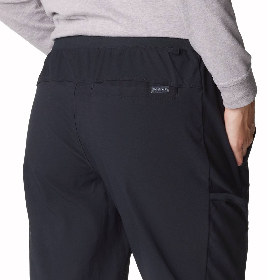 Columbia Women's Leslie Falls Pull-on Pant Black 04