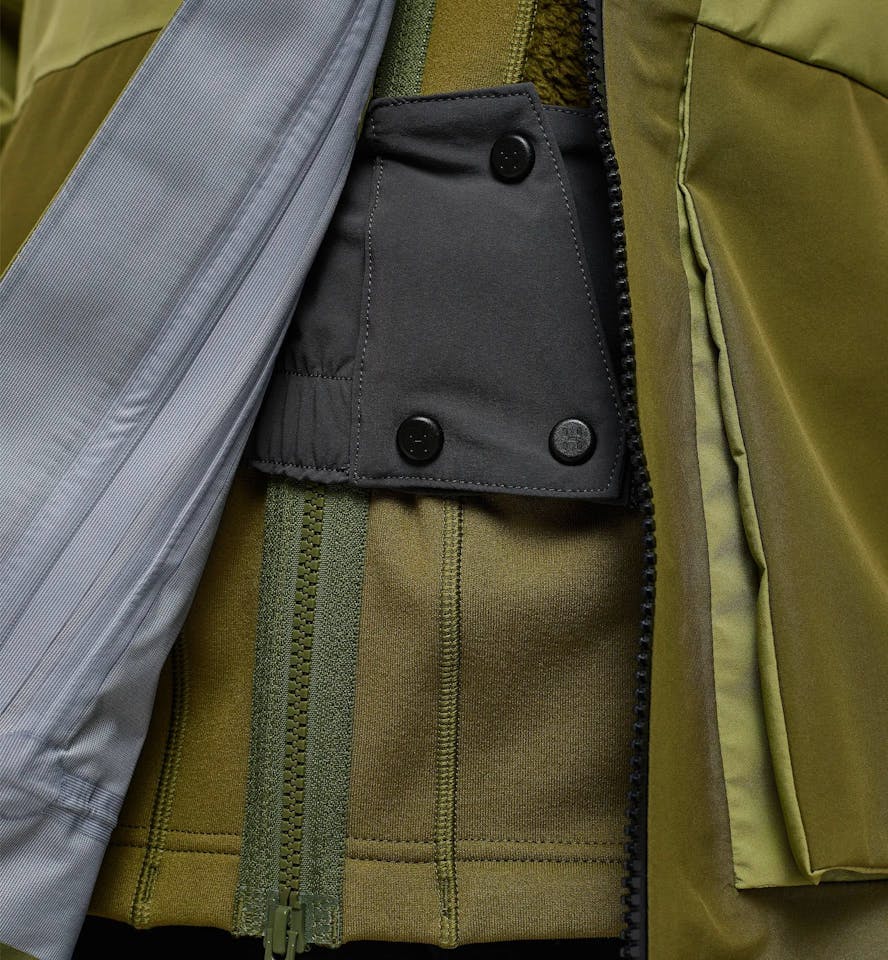 Haglöfs Women's Vassi GTX Jacket Thyme green/Olive green 14