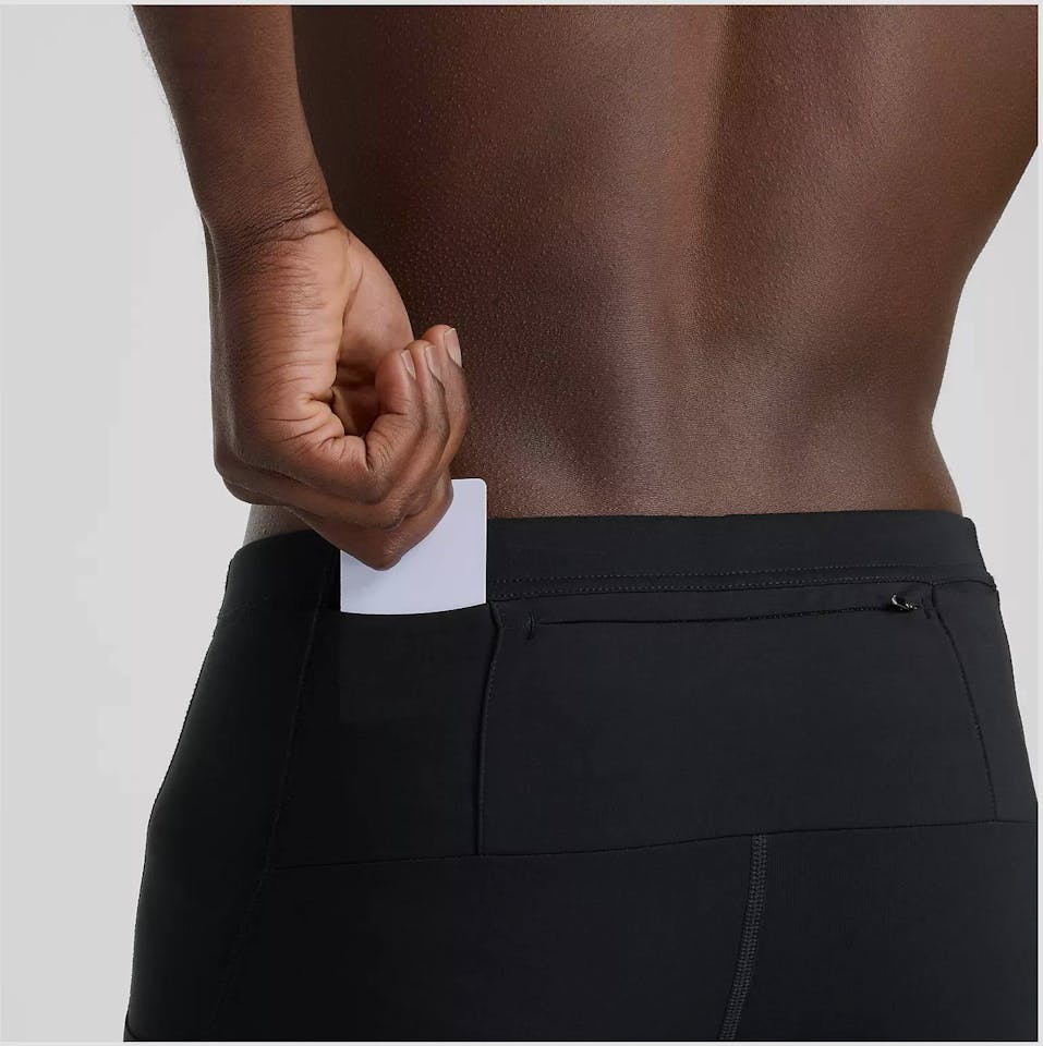 New Balance Men's Sleek Pocket Tight Black 04