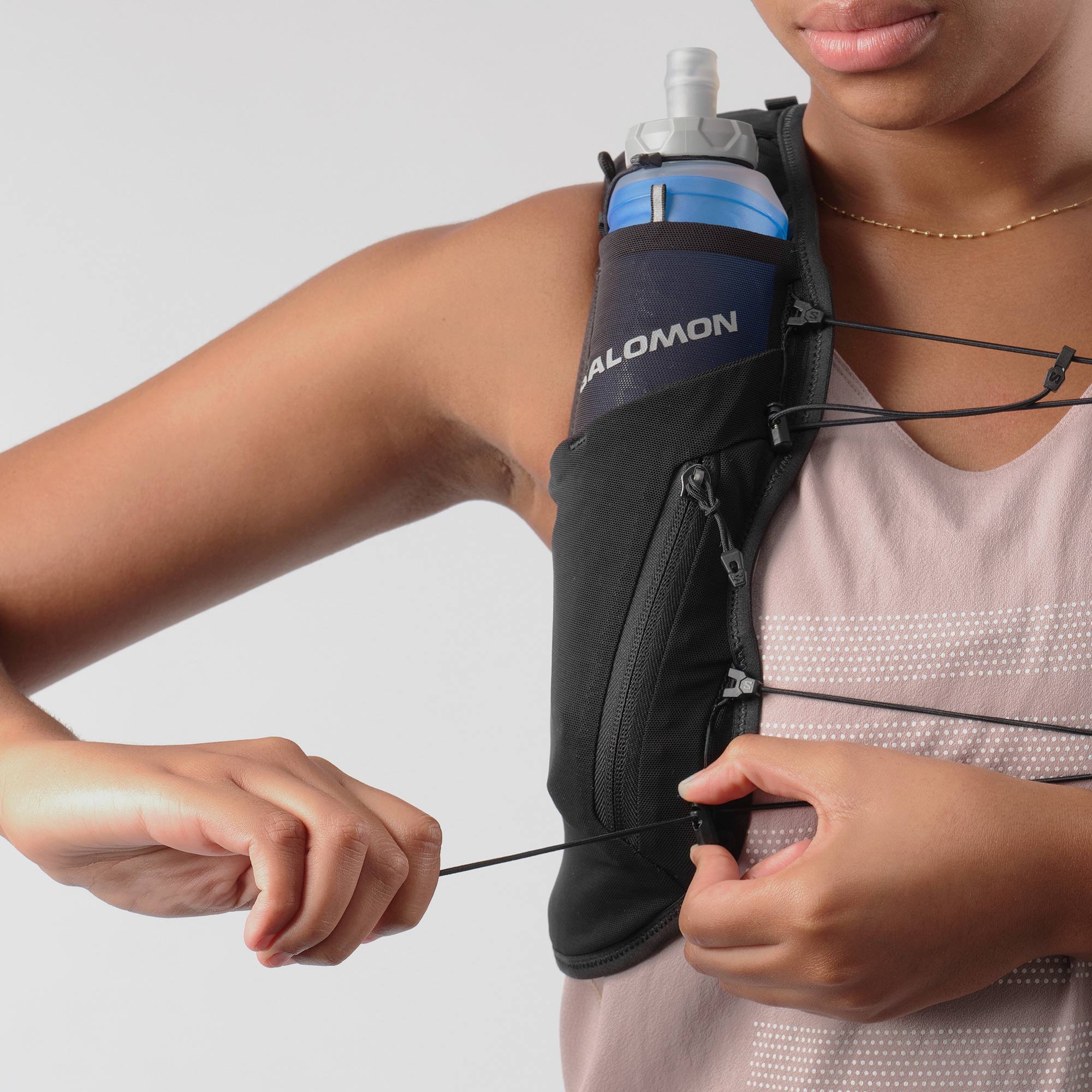 Salomon Women's Adv Skin 12 Set Musta 07