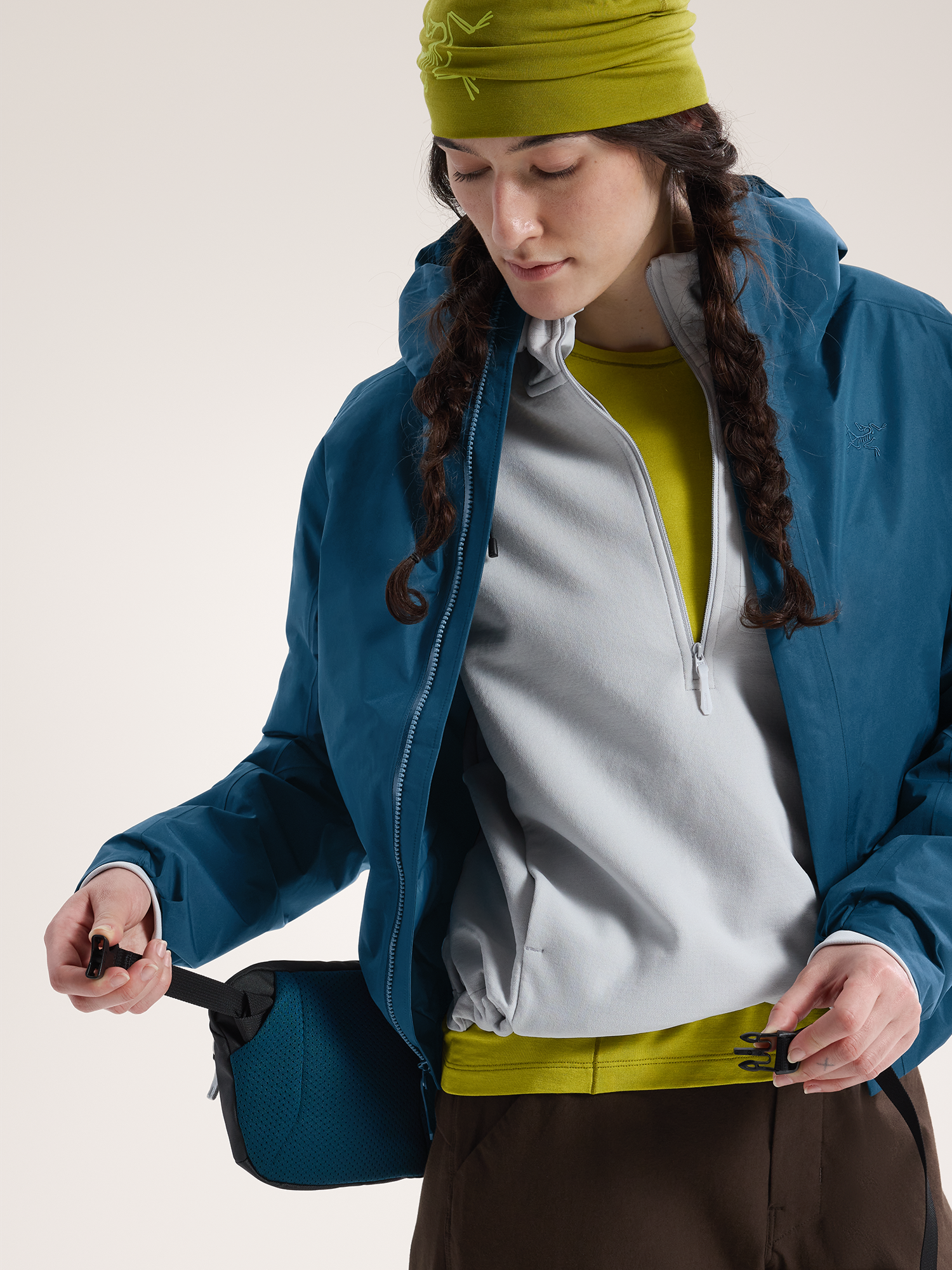 Arc'teryx Mantis 1 Lodestar 02