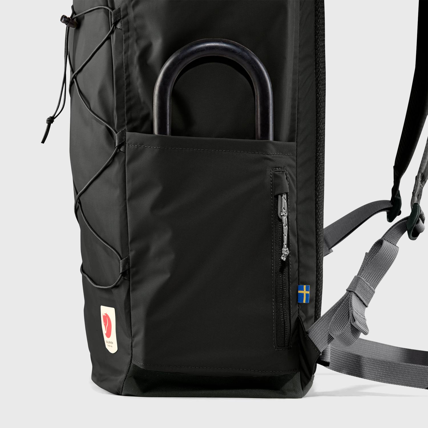 Fjällräven High Coast Rolltop 26 Black 02