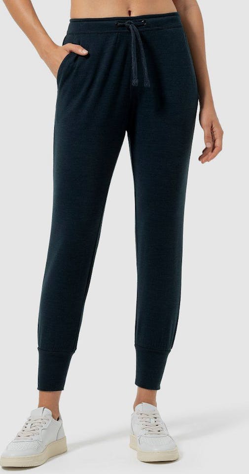 Supernatural Women's Everyday Jogger Pant Musta 03