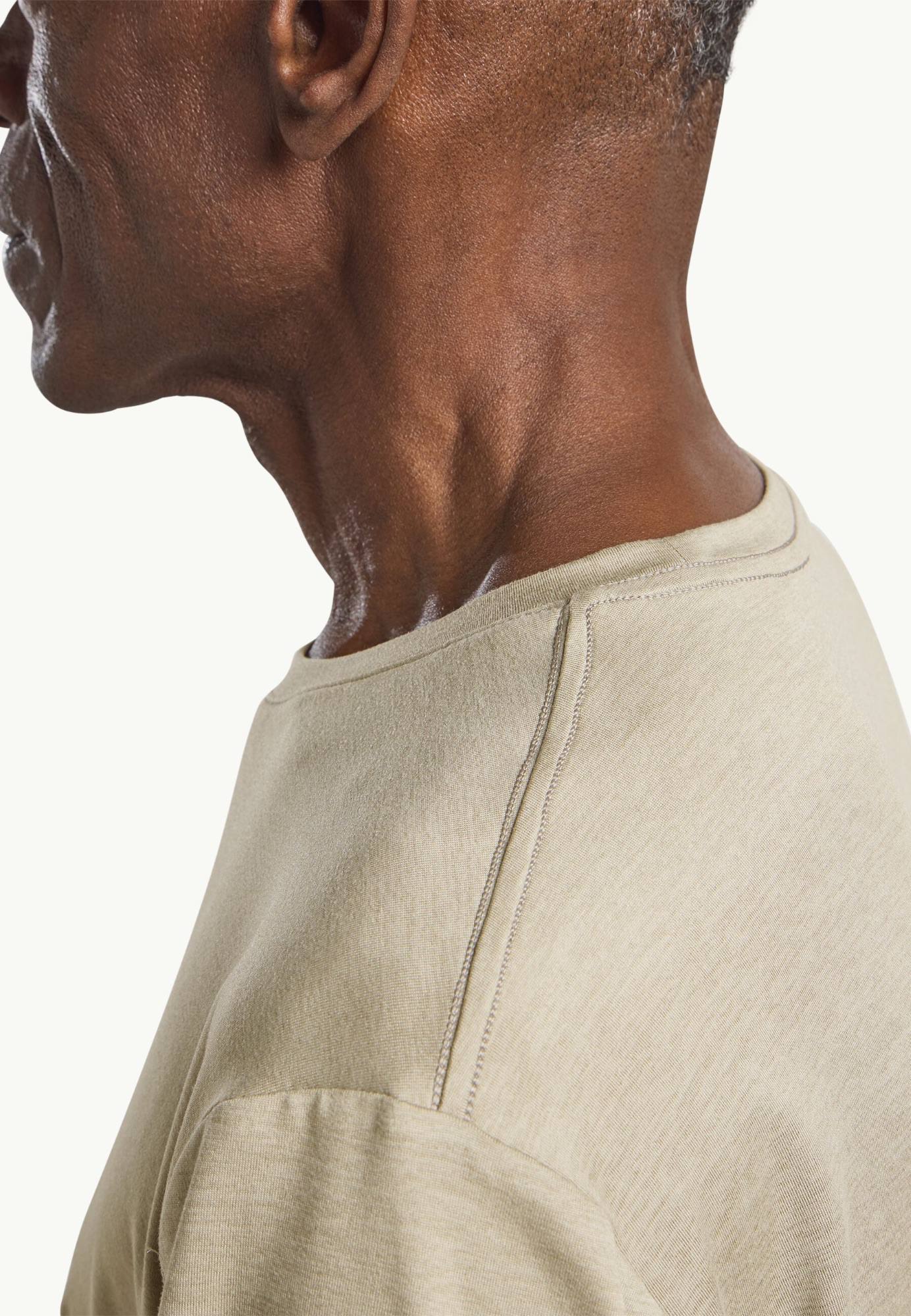 Jack Wolfskin Men's Travel Tee Stone Heather 05