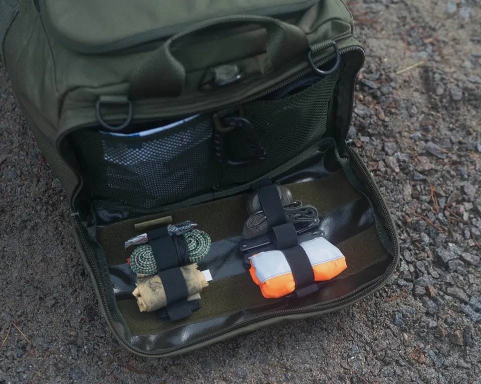 Savotta Organizer X2 Musta 05