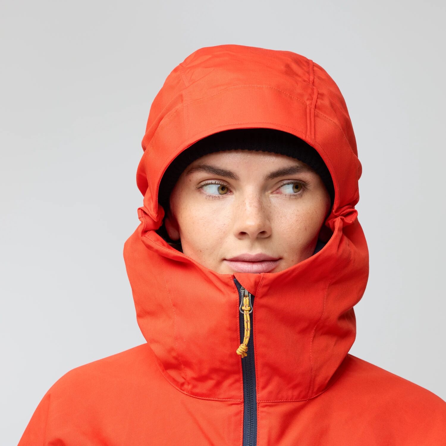 Fjällräven Women's Bergtagen G-1000 Jacket Flame 06