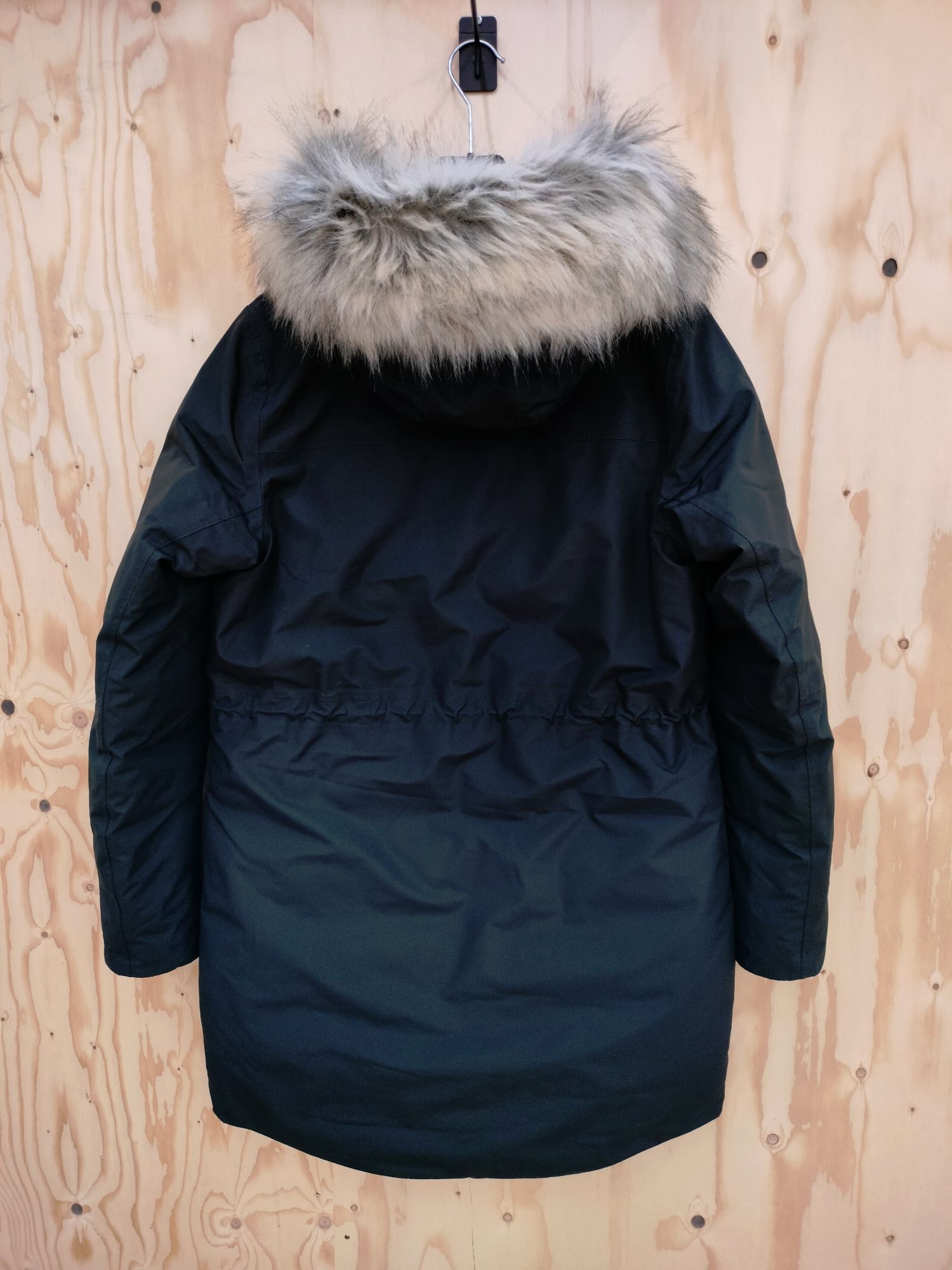 Helly Hansen Women's Senja Parka M Musta (Second Hand) Musta 02