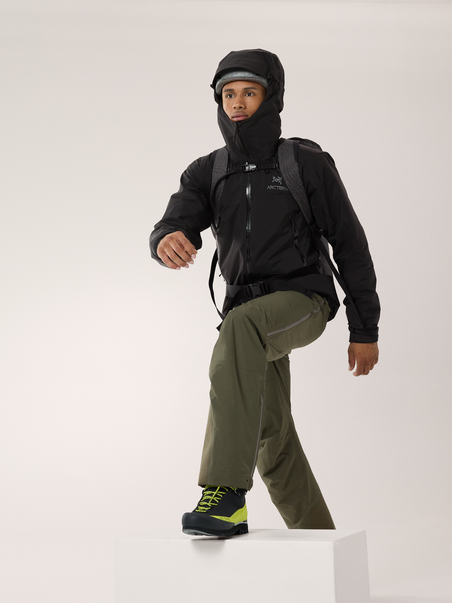 Arc'teryx Men's Beta AR Jacket Musta 05