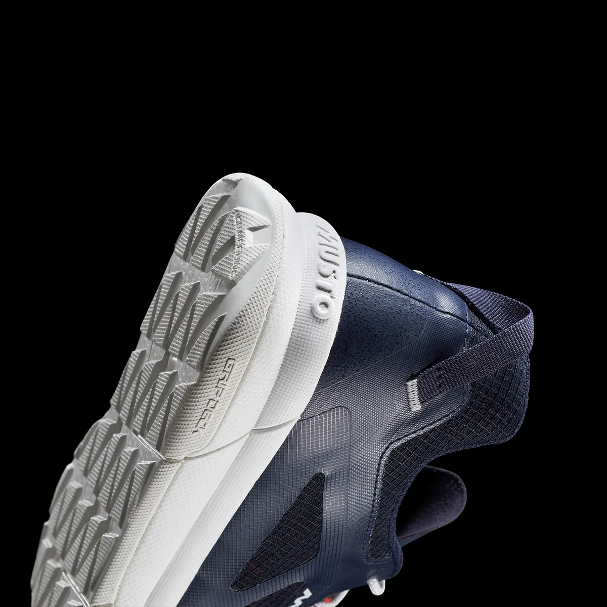 Musto Men's Dynamic Race Trainer Navy 06