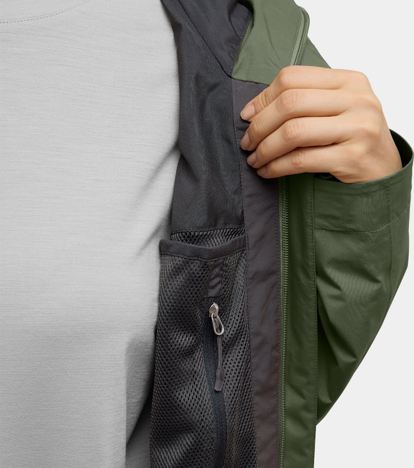 Haglöfs Women's Astral GTX II Jacket Seaweed Green 06
