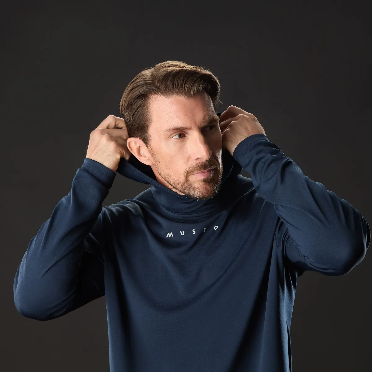 Musto Men's Evo Crew Sunblock Hoodie Navy 06