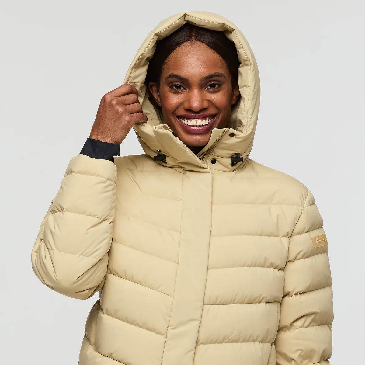 Cotopaxi Women's Alivio Down Crop Jacket Light Beige 08