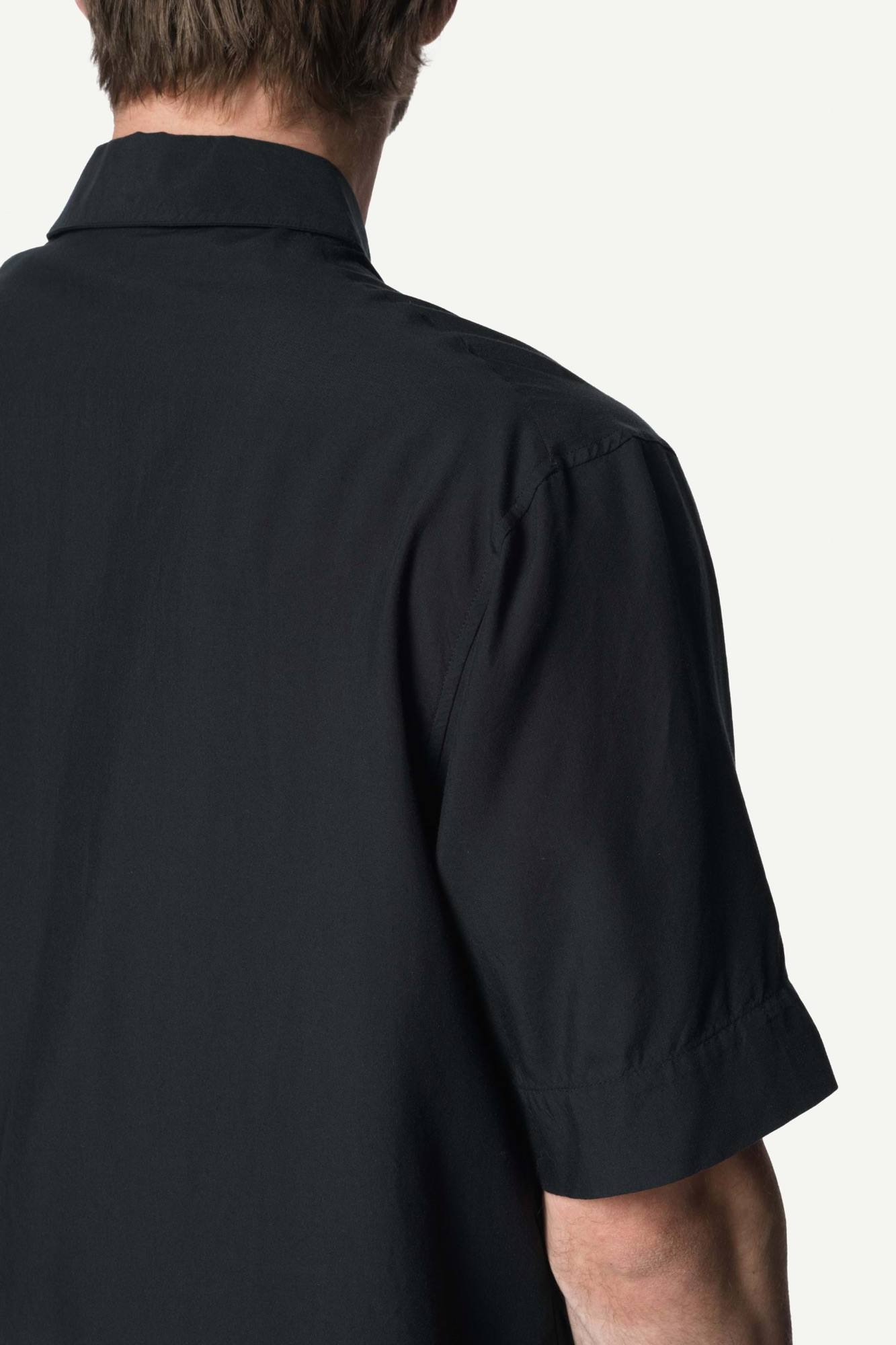 Houdini Men's Tree Short Sleeve Shirt Black 03