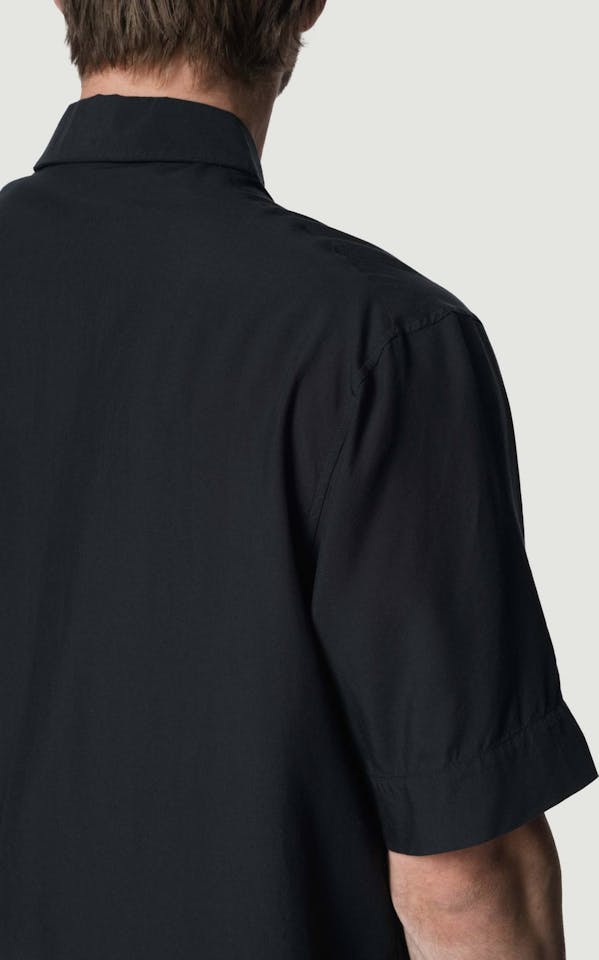 Houdini Men's Tree Short Sleeve Shirt Black 03