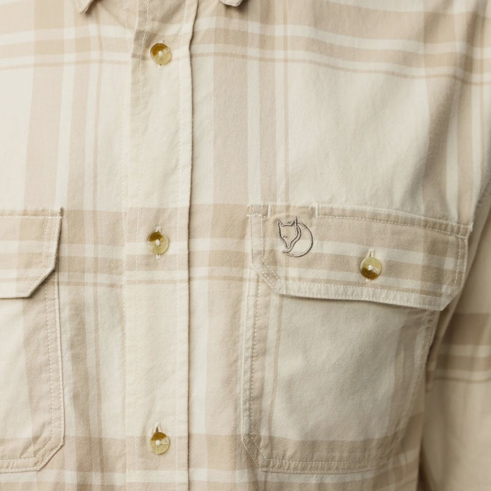 Fjällräven Men's Övik Lite Flannel Laurel Green / Chalk White 08