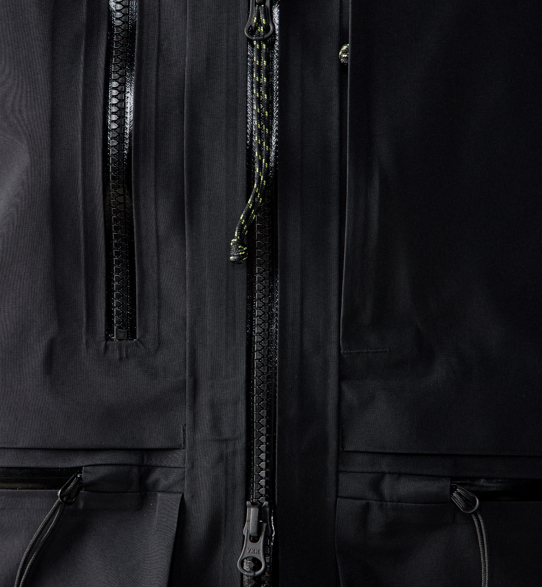 Haglöfs Men's Vassi GTX Pro II Jacket Musta 12