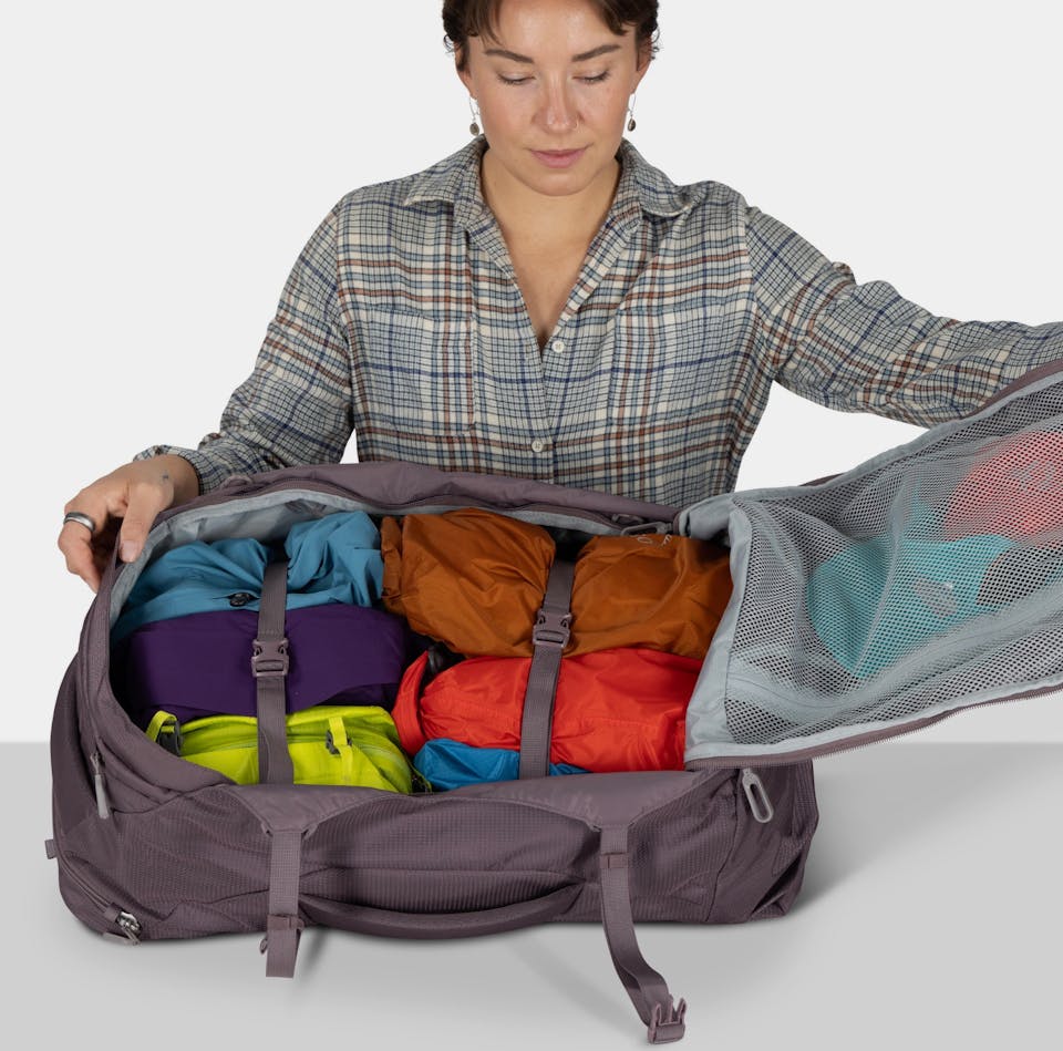 Osprey Fairview 40 Black 05