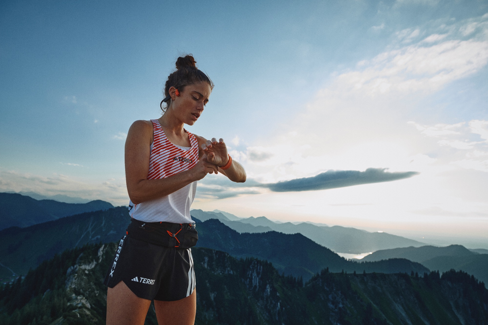 Suunto Wing 2 Coral Orange  02