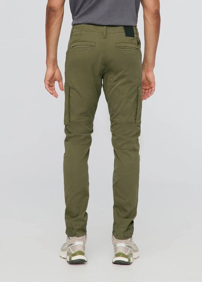 Duer Men's Live Free Adventure Pant Loden 08
