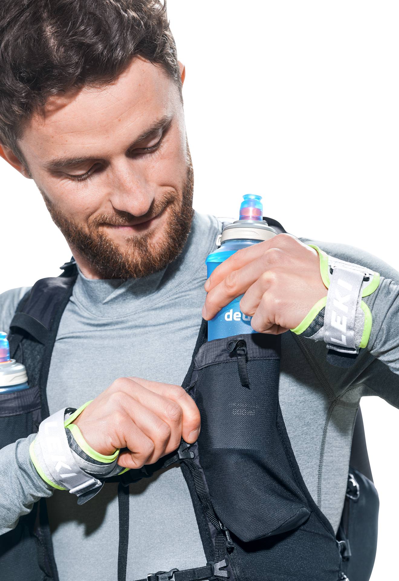 Deuter Ascender 13 Musta 10