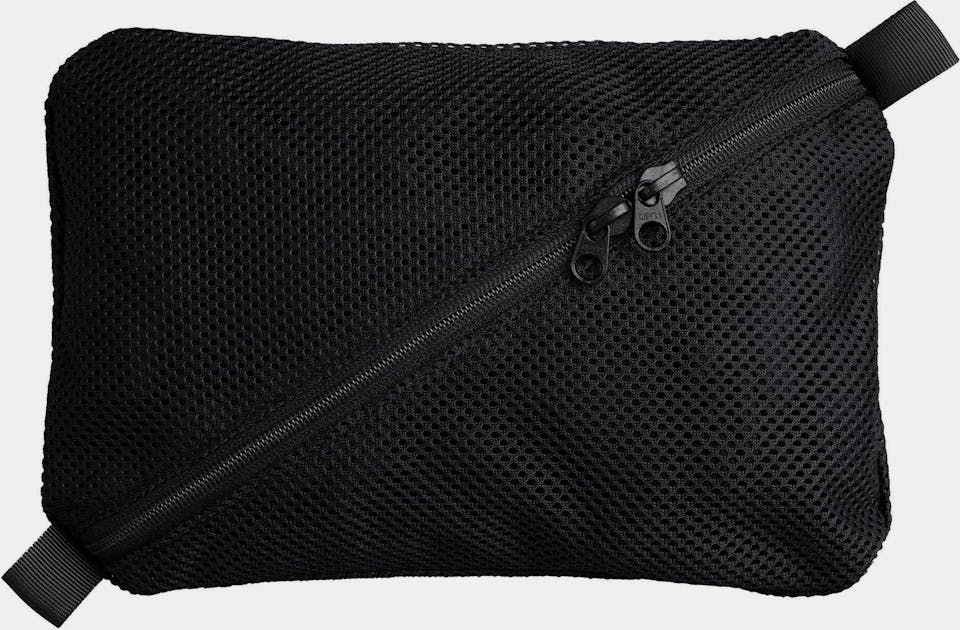 Savotta Trinket Pouch 20 x 30 cm Hook Back Black 01