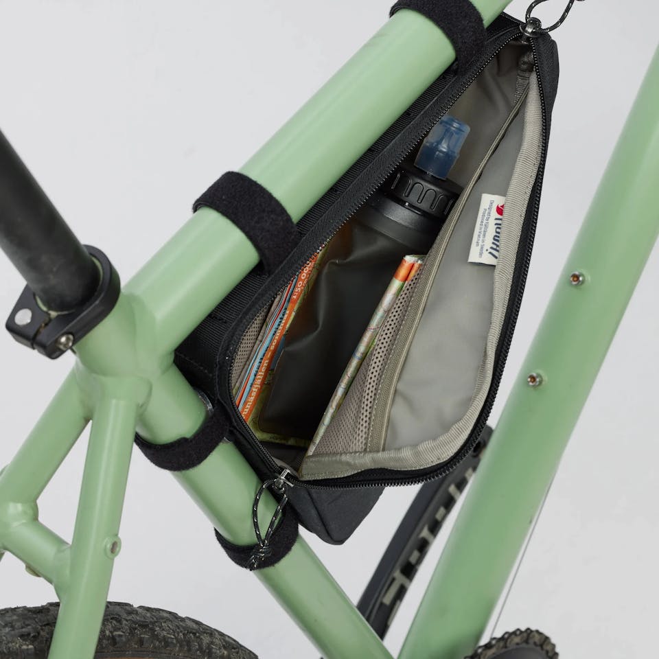 Fjällräven Hoja Triangle Frame Bag Musta 11