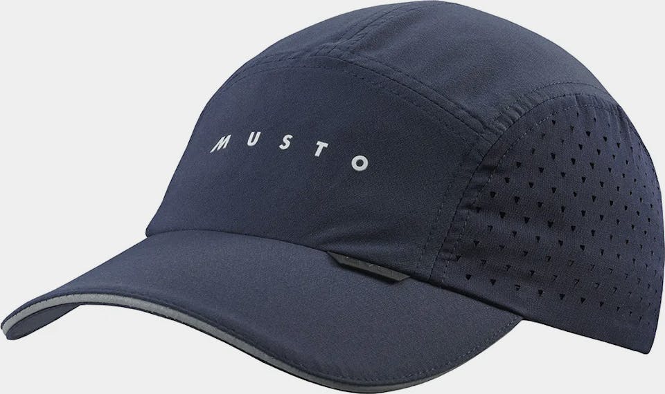 Musto Evo Race Cap Navy 01