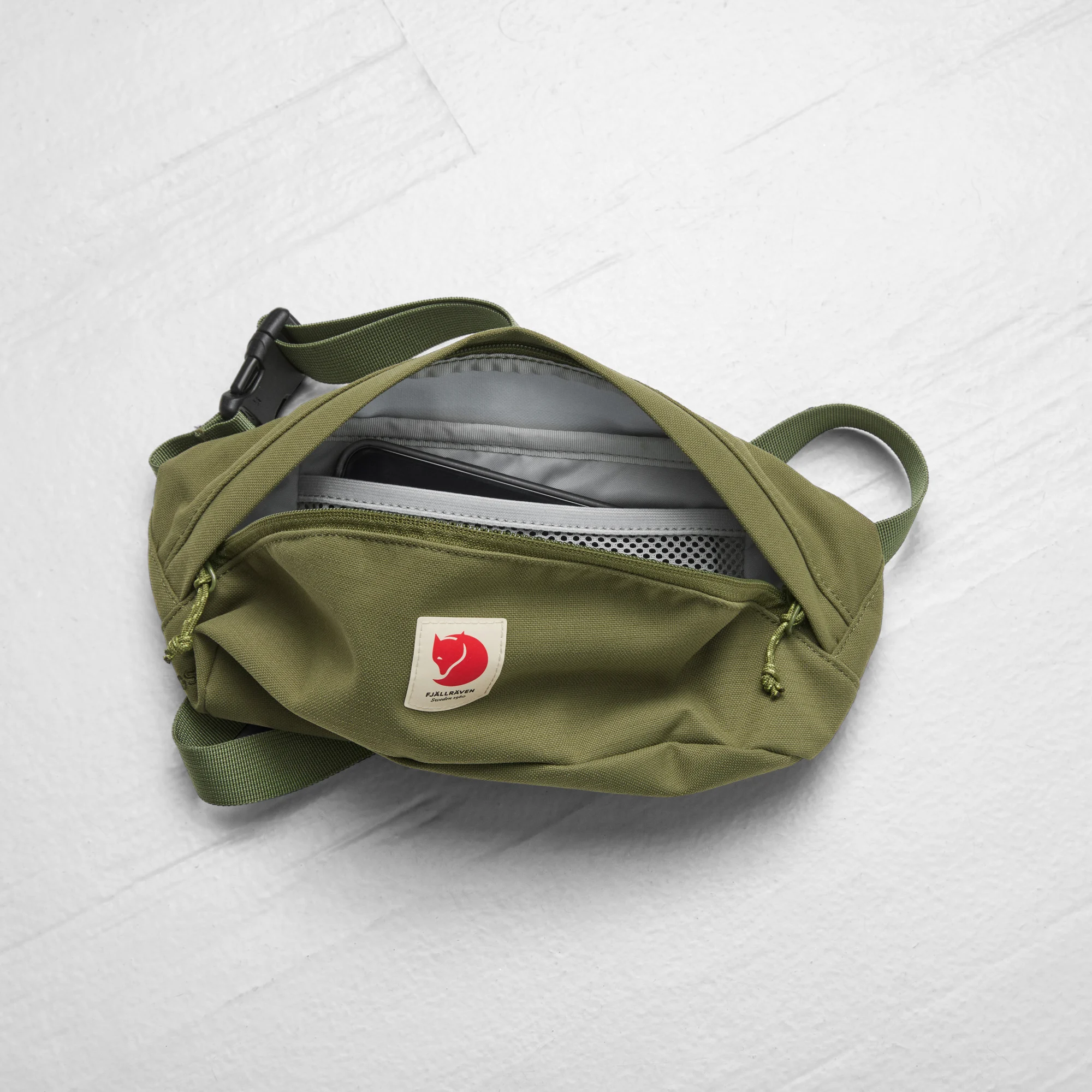 Fjällräven Ulvö Hip Pack Medium Red Gold 05