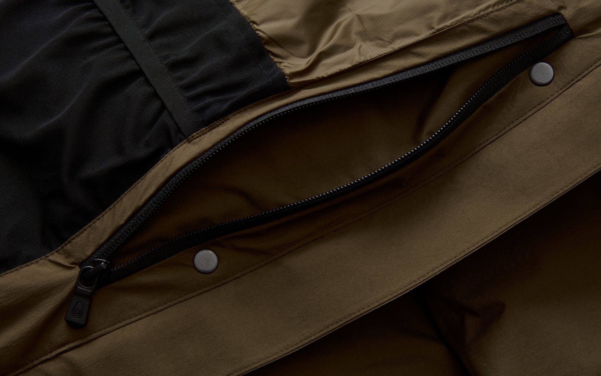 Sail Racing Women's Race Edition Down Parka Dusty Green 06