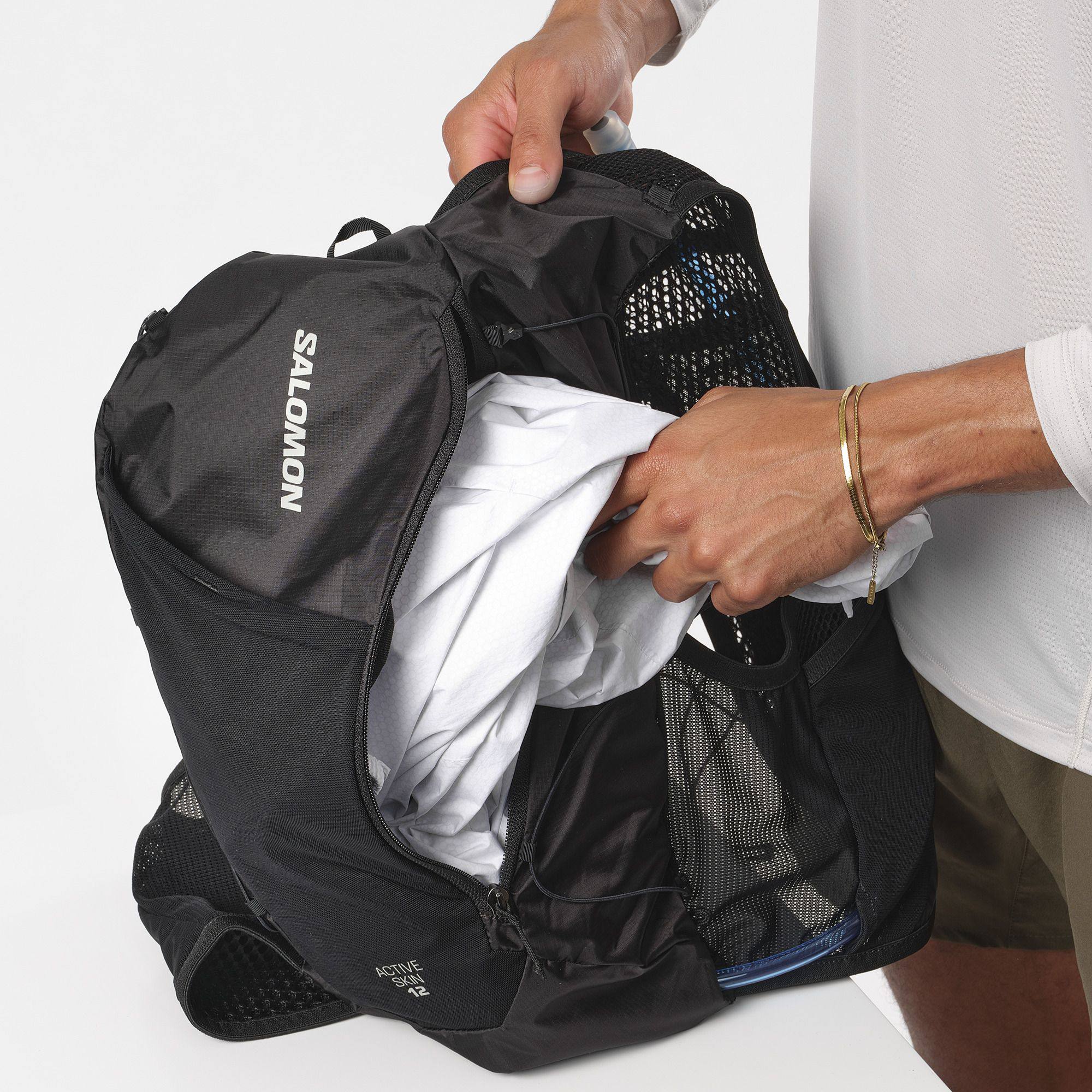 Salomon Active Skin 12 Reservoir Black 09