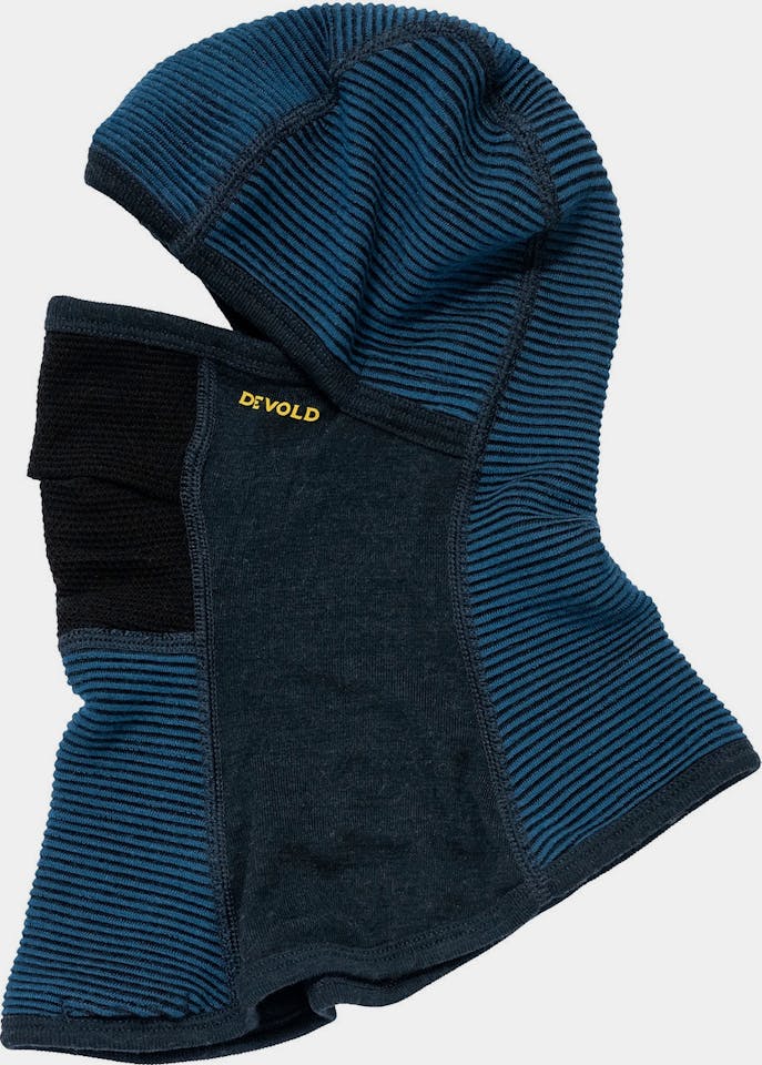 Devold Tuvegga Balaclava Flood 02