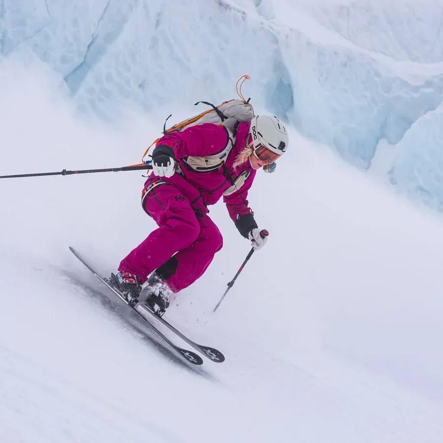 Helly Hansen Women's Sogn Shell Jacket Magenta 11