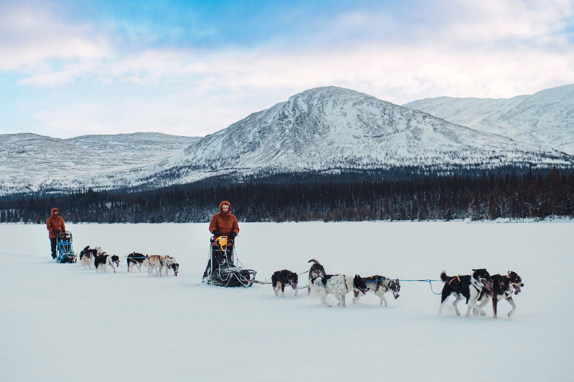 Lundhags Women's Abisku Adventure Down Parka Almond 03