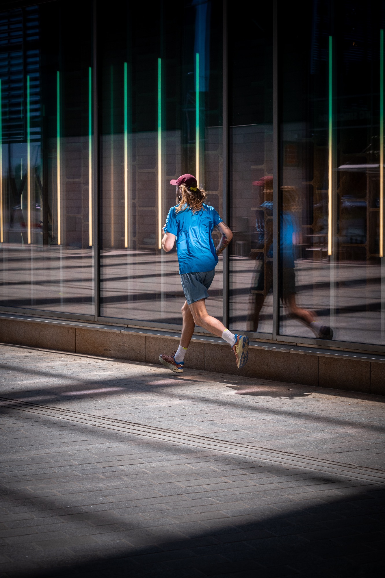 Hoka Men's Challenger 8 Jade / Truffle Salt 31