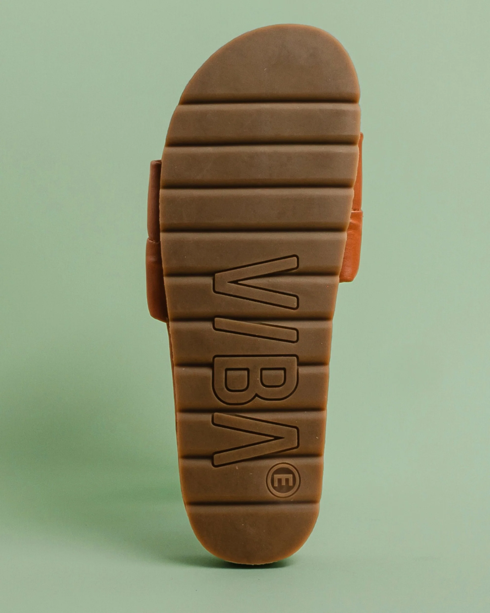 VIBAe Porto Leather Cognac 07